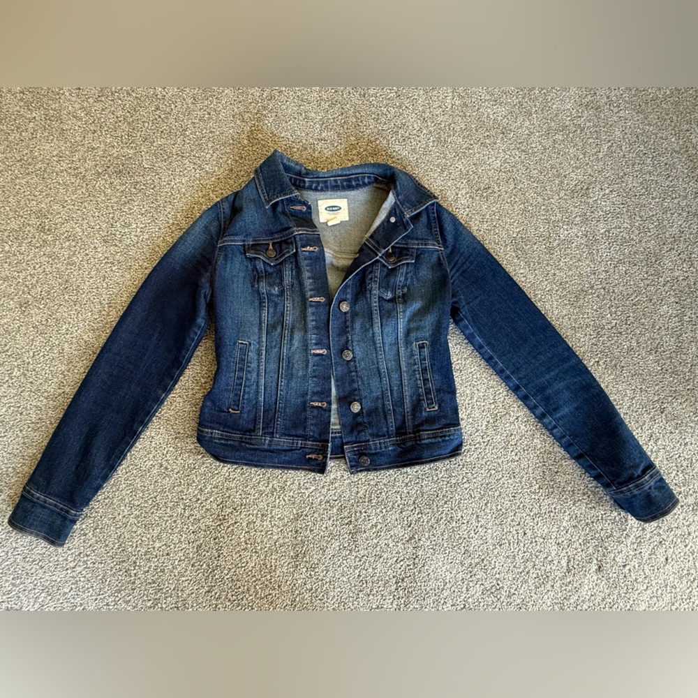 Old Navy Women’s Dark Wash Denim Jacket Extra Small